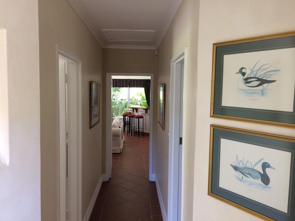 Bed and Breakfast Camelot In Constantia Città del Capo Esterno foto